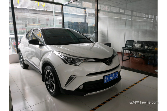 98万_白色2018款2.0lcvt奕驰版国v_一汽丰田二手车_淘车
